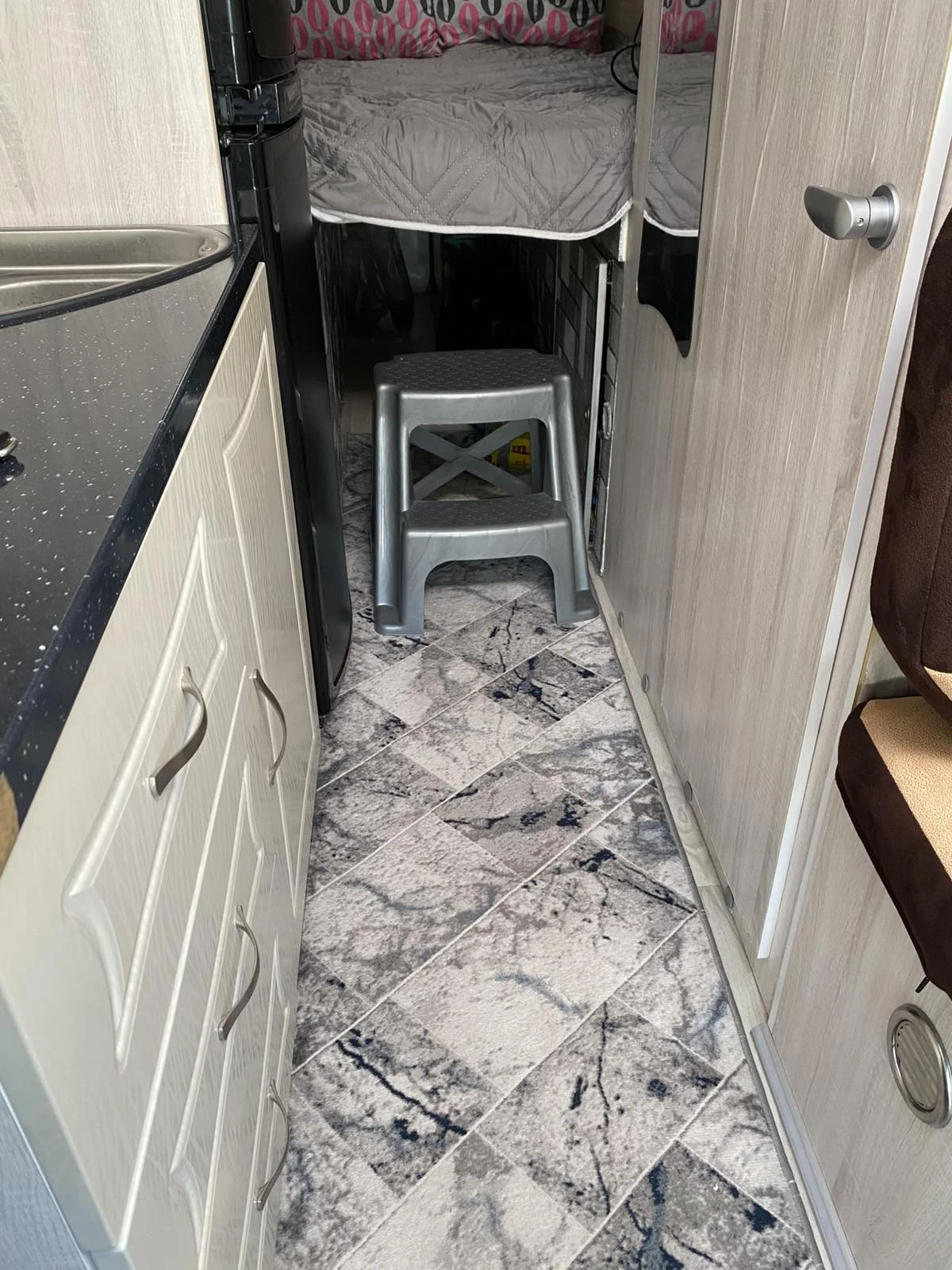 Кемпер VW Crafter, снимка 10 - Каравани и кемпери - 54959717