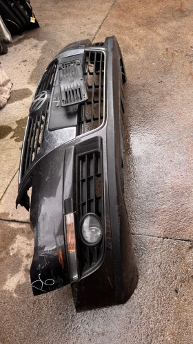 Предна Броня за VW Passat 2006 - 2010, снимка 2