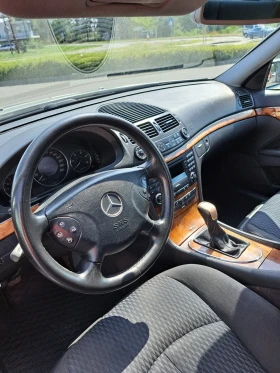 Mercedes-Benz E 220 E229 W211, снимка 6