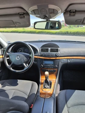 Mercedes-Benz E 220 E229 W211, снимка 7