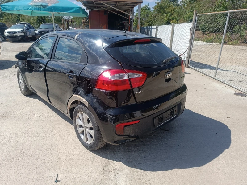 Kia Rio 1, 4 / 1, 2 CVVT 1, 1D, снимка 4 - Автомобили и джипове - 43935847