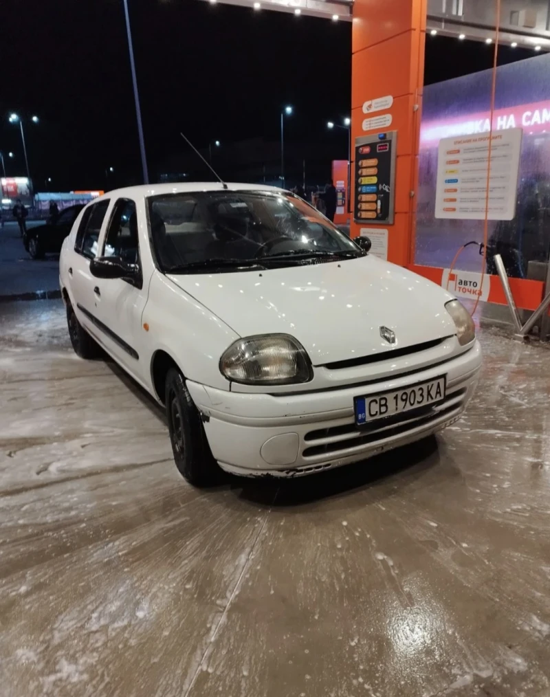 Renault Clio, снимка 1 - Автомобили и джипове - 48546043