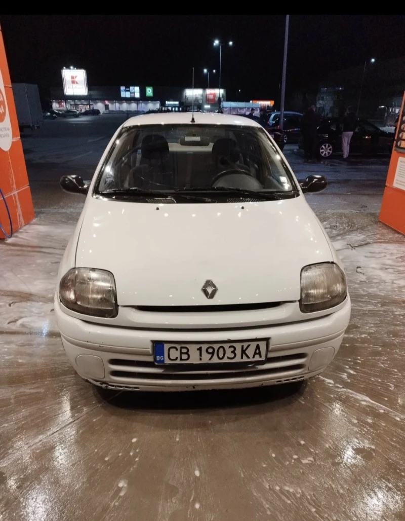 Renault Clio, снимка 9 - Автомобили и джипове - 48546043