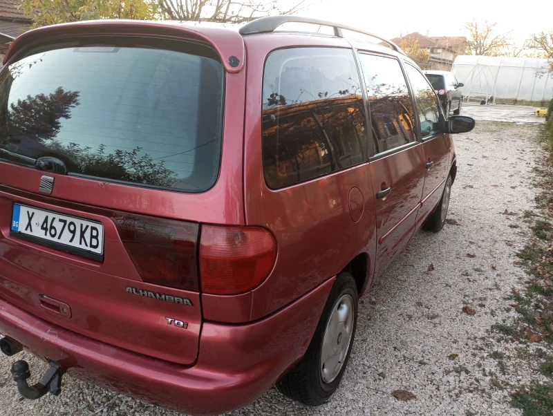 Seat Alhambra, снимка 3 - Автомобили и джипове - 48001653