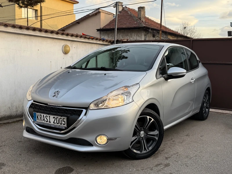 Peugeot 208 1.2VTI 82HP, снимка 1 - Автомобили и джипове - 49132678