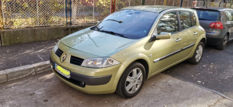 Renault Megane, снимка 1 - Автомобили и джипове - 49504143