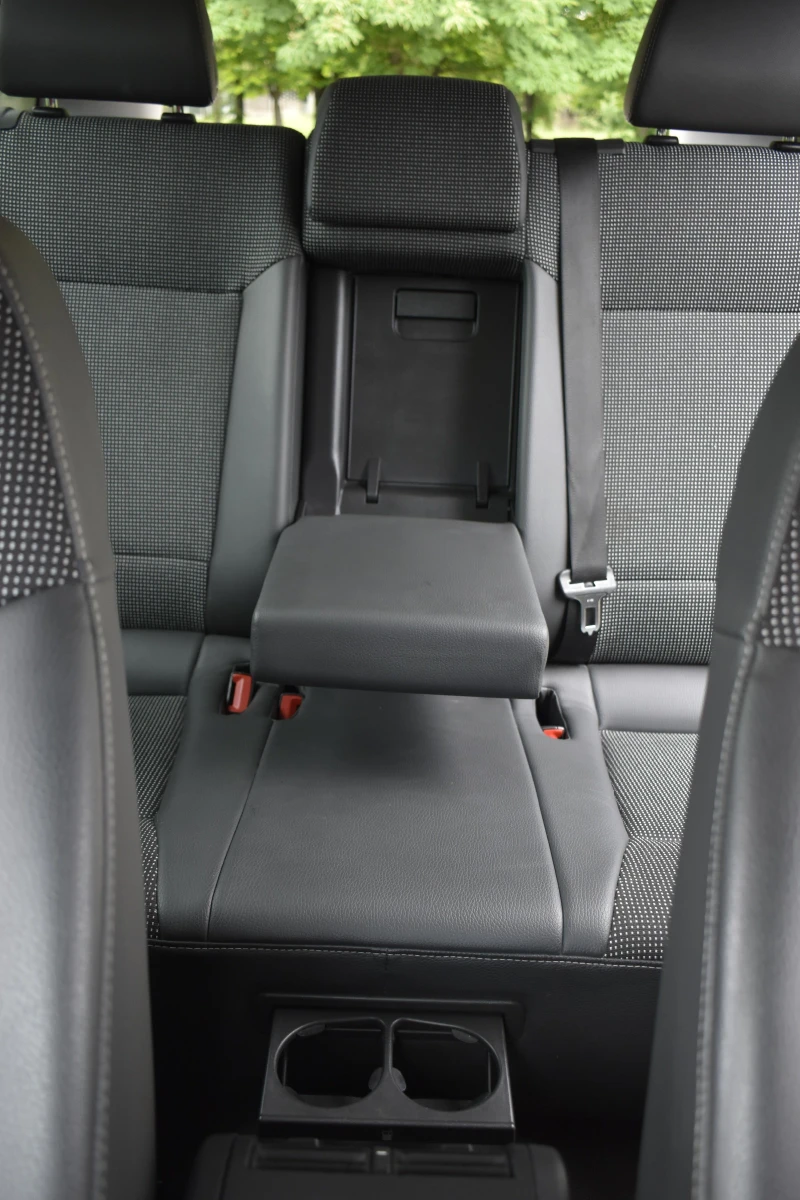 Opel Vectra 2.8 v6 Turbo, снимка 13 - Автомобили и джипове - 52543533