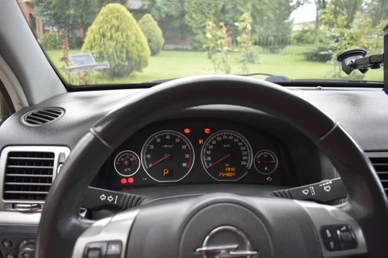 Opel Vectra 2.8 v6 Turbo, снимка 15 - Автомобили и джипове - 52543533