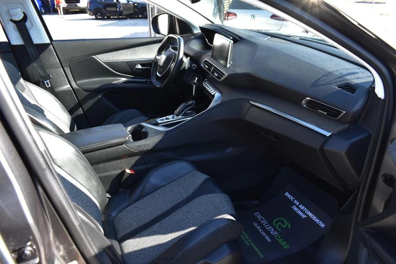Peugeot 5008 1.6HDI* ALLURE* DIGITAL* 6+ 1* PANORAMA, снимка 11 - Автомобили и джипове - 51226657