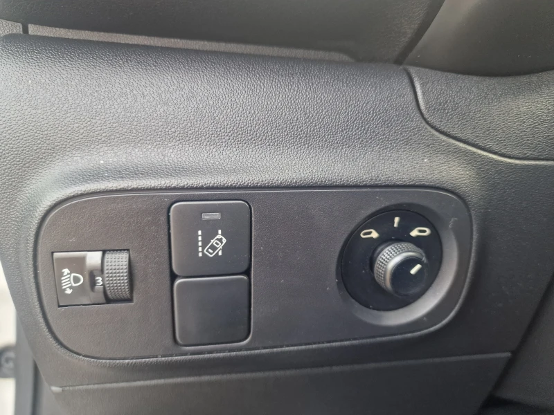 Citroen C3 1.6HDi Euro 6, снимка 9 - Автомобили и джипове - 51509403