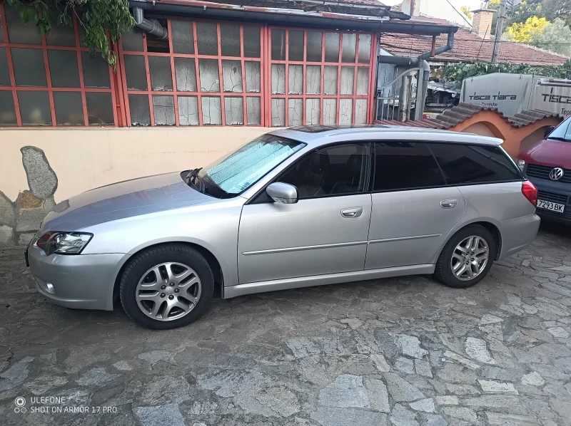 Subaru Legacy 2.5, снимка 4 - Автомобили и джипове - 51725183