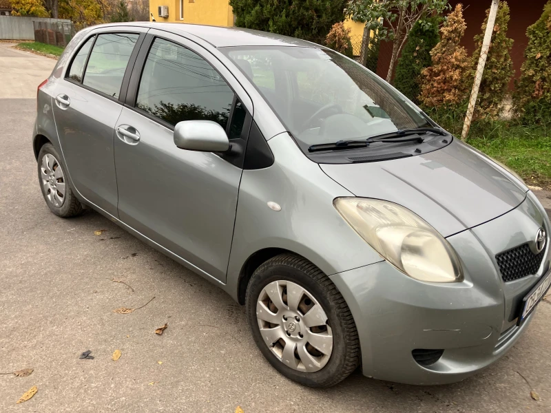 Toyota Yaris, снимка 7 - Автомобили и джипове - 51951205