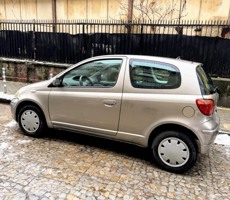 Toyota Yaris P1 1.0 Expo, снимка 2 - Автомобили и джипове - 52517270