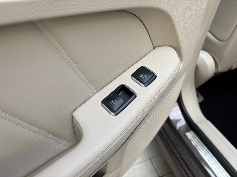 Mercedes-Benz E 350, снимка 10 - Автомобили и джипове - 52549702