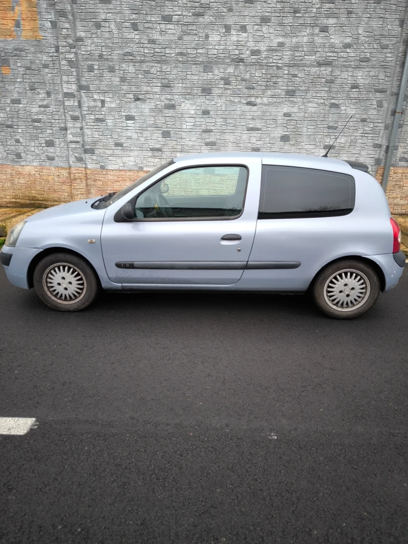 Renault Clio, снимка 3 - Автомобили и джипове - 52581891