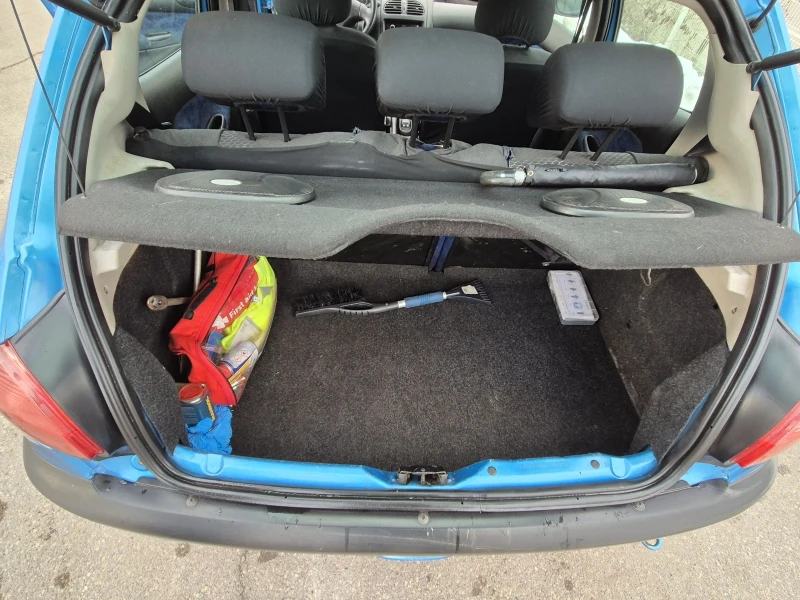 Peugeot 206, снимка 11 - Автомобили и джипове - 52634501