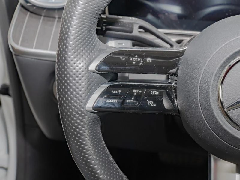 Mercedes-Benz CLE 220d/ AMG/ COUPE/ PANO/ NIGHT/ CAMERA/ KEYLESS, снимка 8 - Автомобили и джипове - 52927090