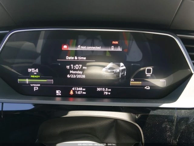 Audi E-Tron Premium Plus, снимка 12 - Автомобили и джипове - 55016298