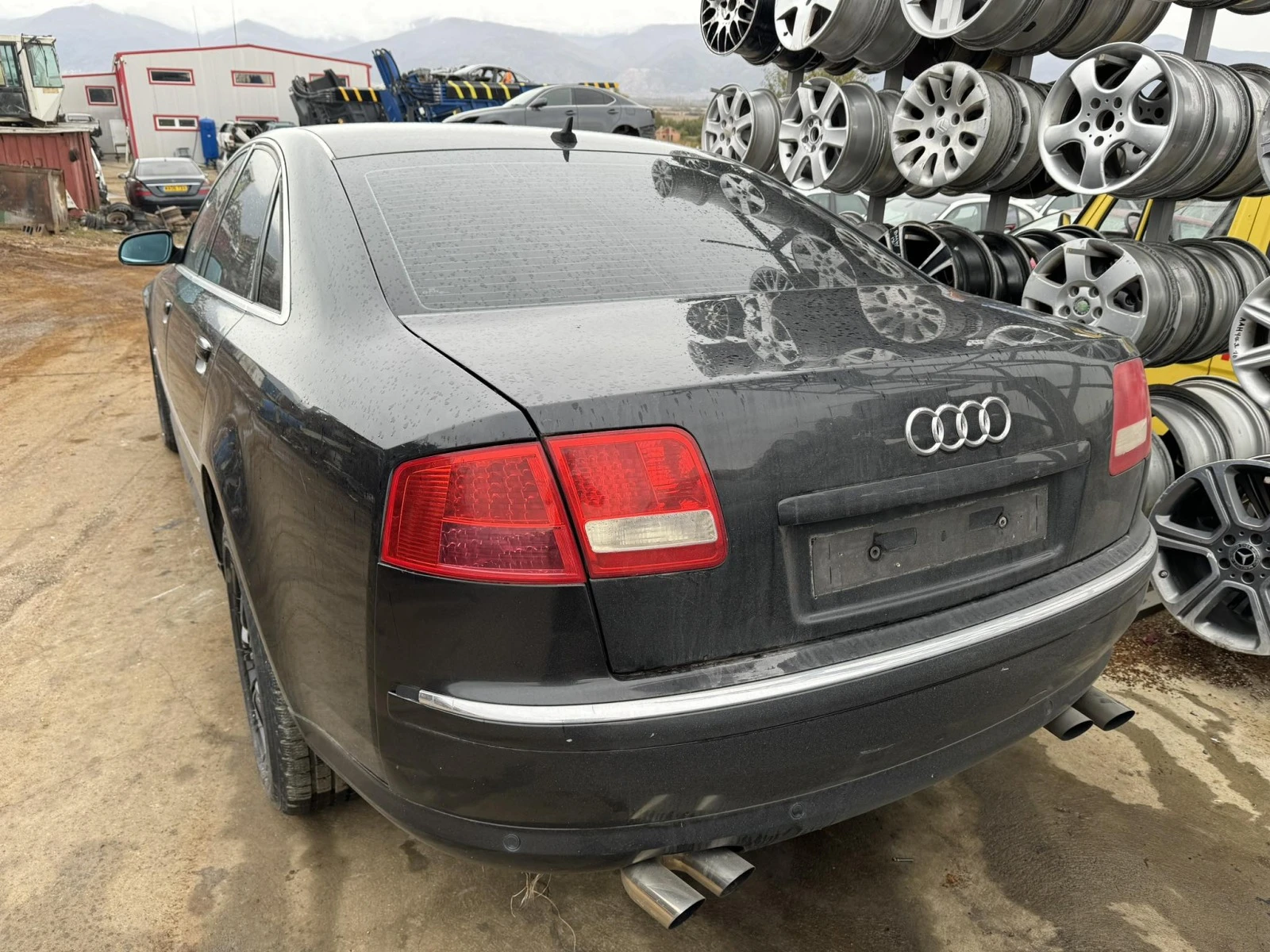 Audi A8 3.7 - изображение 3