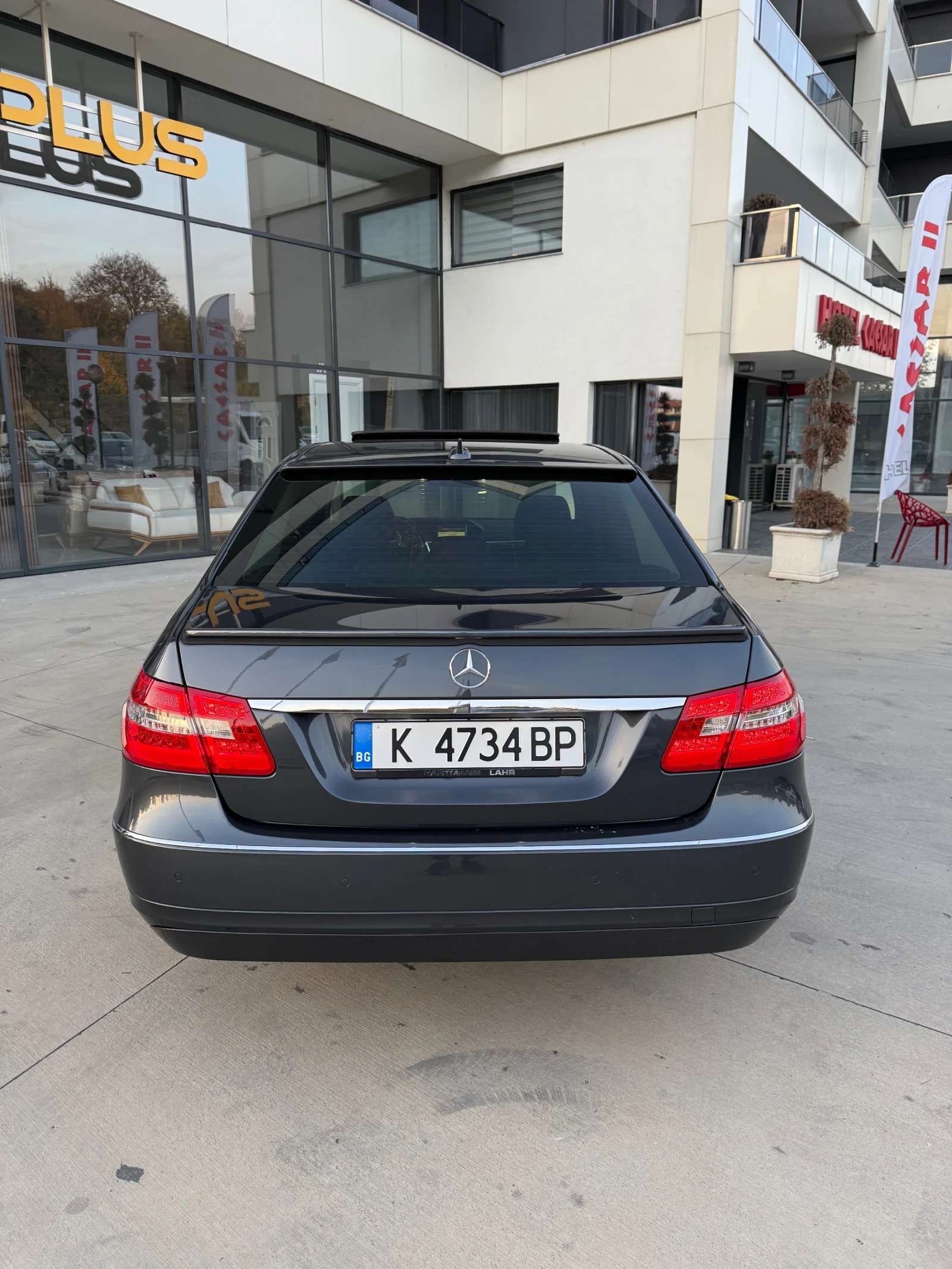 Mercedes-Benz E 250  - изображение 6