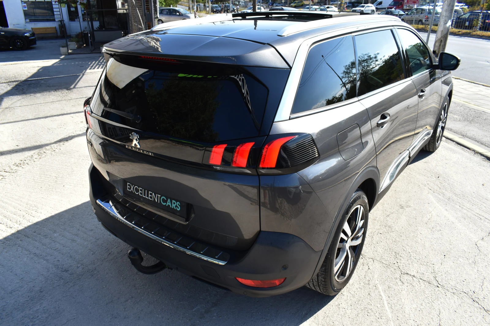 Peugeot 5008 1.6HDI* ALLURE* DIGITAL* 6+ 1* PANORAMA - изображение 6