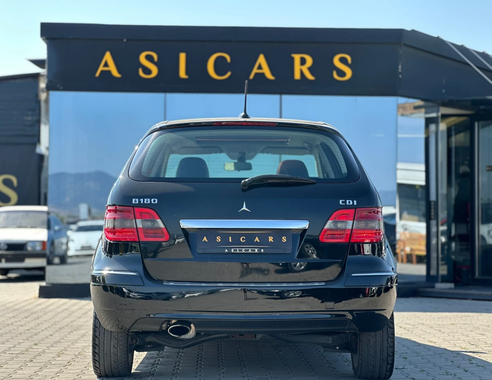 Mercedes-Benz B 180 / 2.0D / EXECUTIVE / EURO 5 / - изображение 4