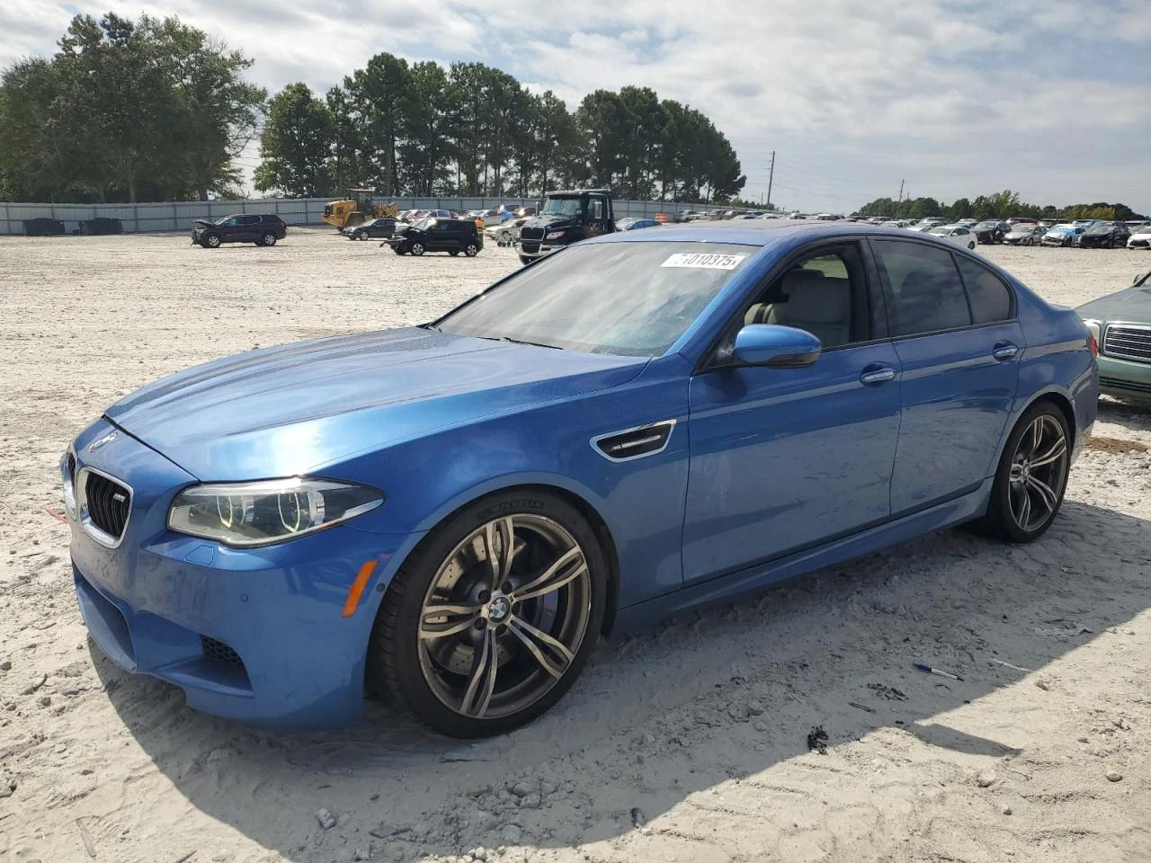 BMW M5 * Възможност за Лизинг*  | Mobile.bg — изображение 1