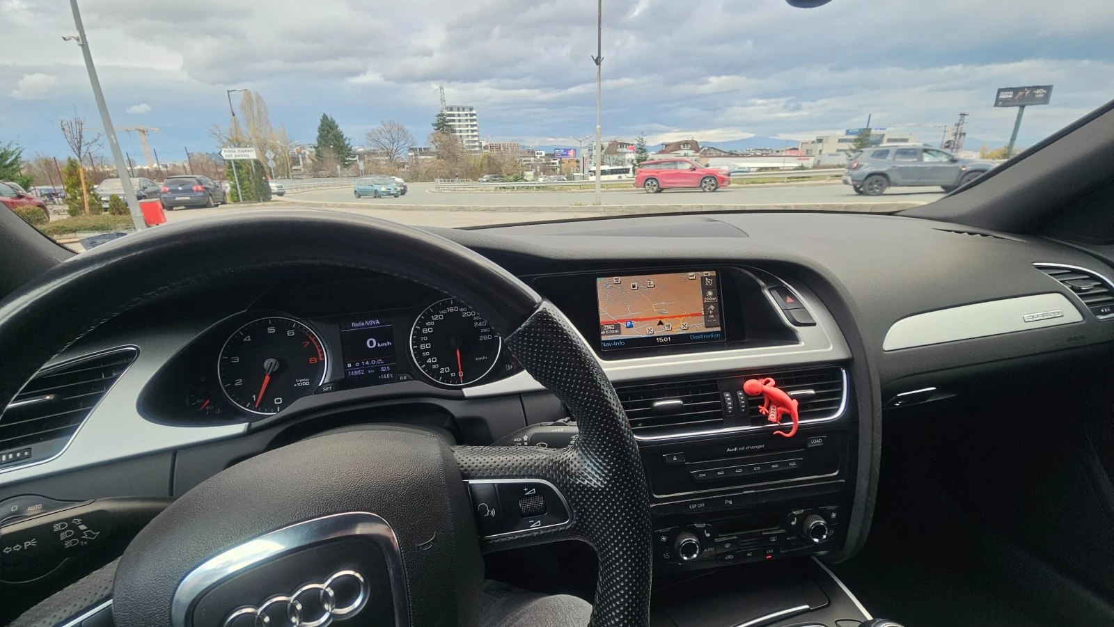 Audi A4 2.0Т quattro S-line - изображение 8