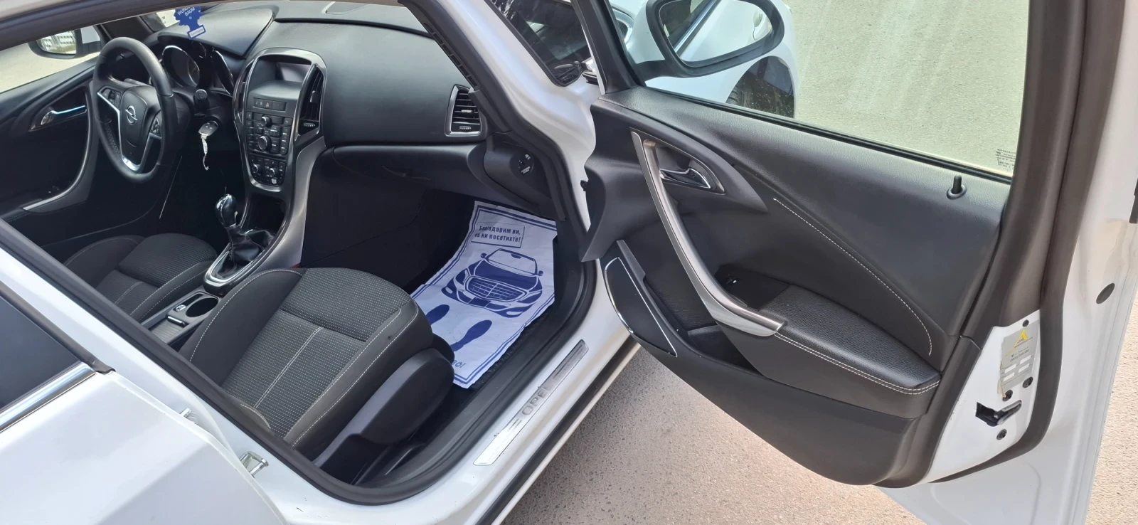 Opel Astra 1.7cdti, снимка 5 - Автомобили и джипове - 53774541