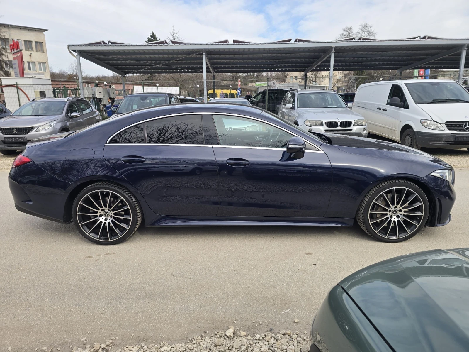 Mercedes-Benz CLS 350 AMG PACK 286к.с 4MATIC Топ състояние , снимка 8 - Автомобили и джипове - 53994897