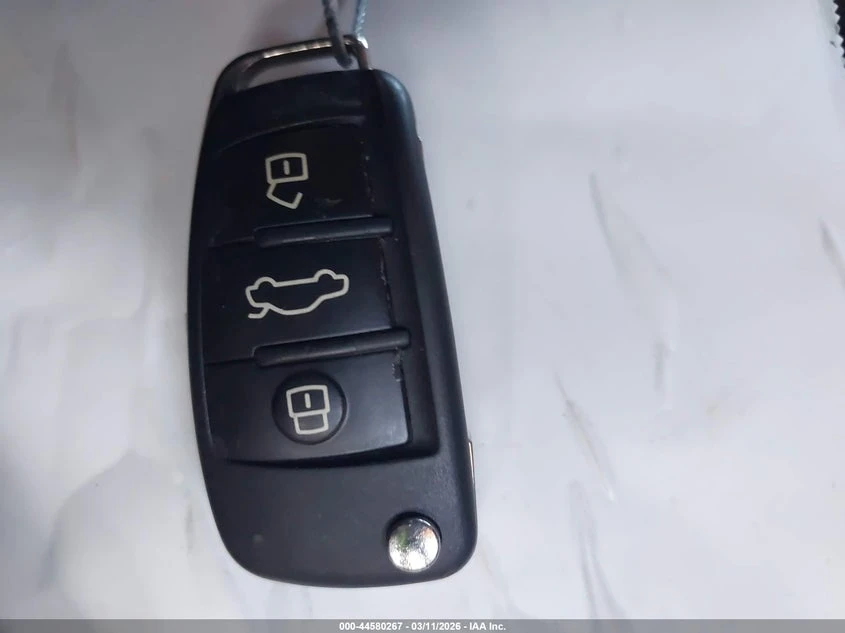 Audi A3 * 2.0T Premium* , снимка 11 - Автомобили и джипове - 54037984