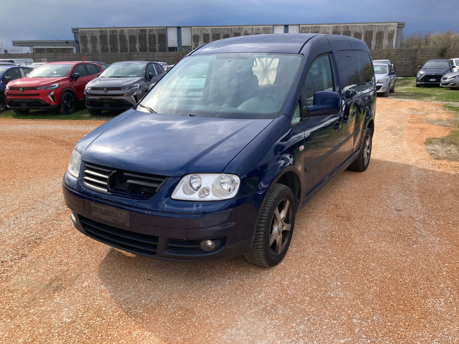 VW Caddy 1.9 TDI 105 ks 7 mesta Caddy Maxi Laif