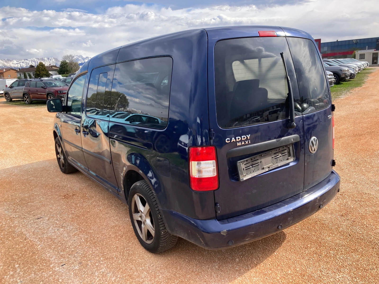 VW Caddy 1.9 TDI 105 ks 7 mesta Caddy Maxi Laif, снимка 8 - Автомобили и джипове - 54081716