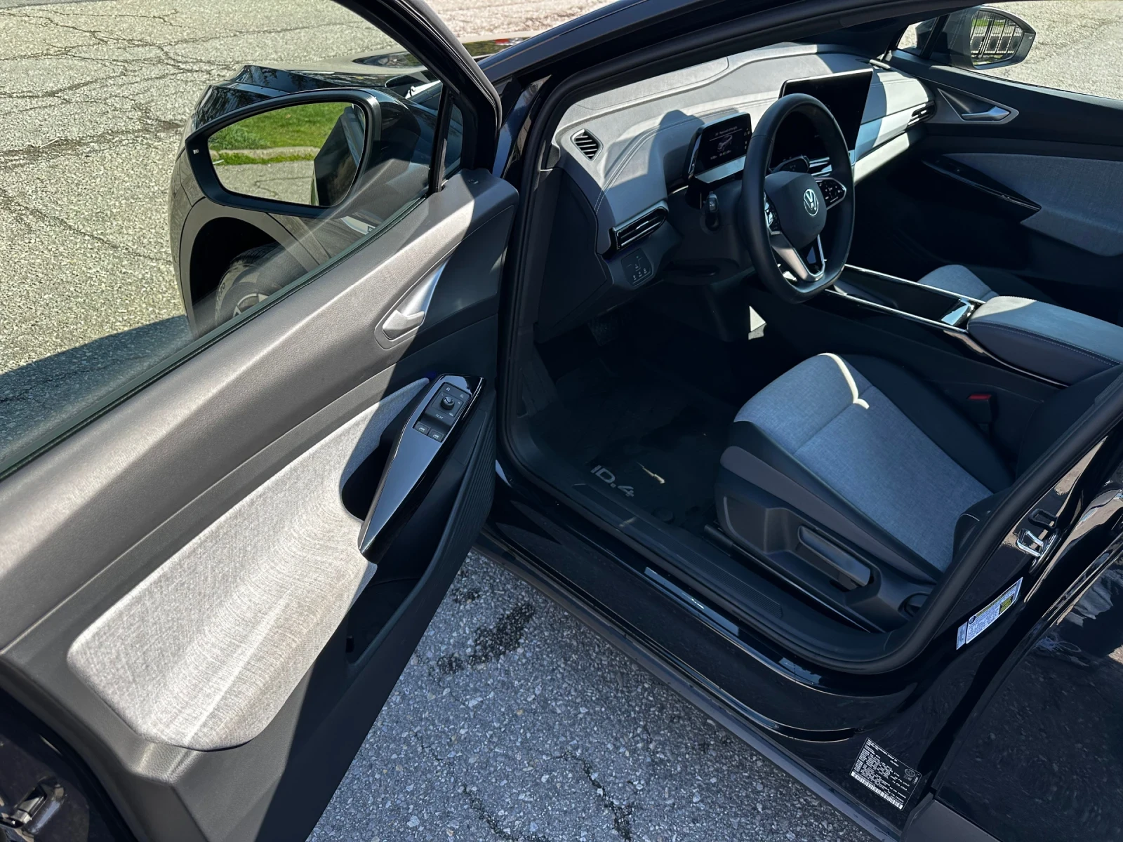 VW ID.4 4x4 ; 14000км ; EURO 6 ; 2024 , снимка 9 - Автомобили и джипове - 54127946