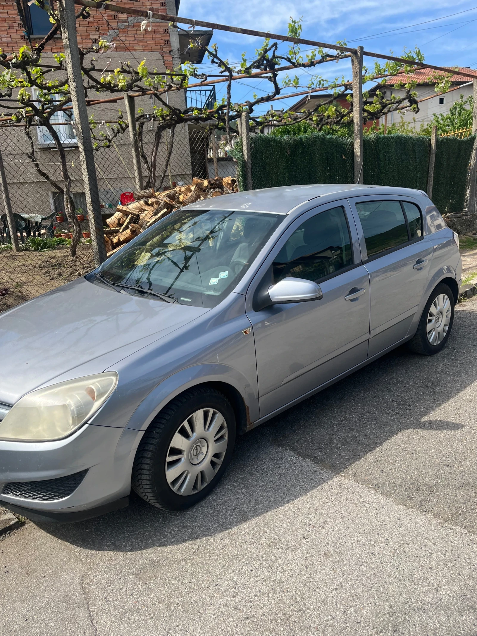 Opel Astra, снимка 2 - Автомобили и джипове - 54318739