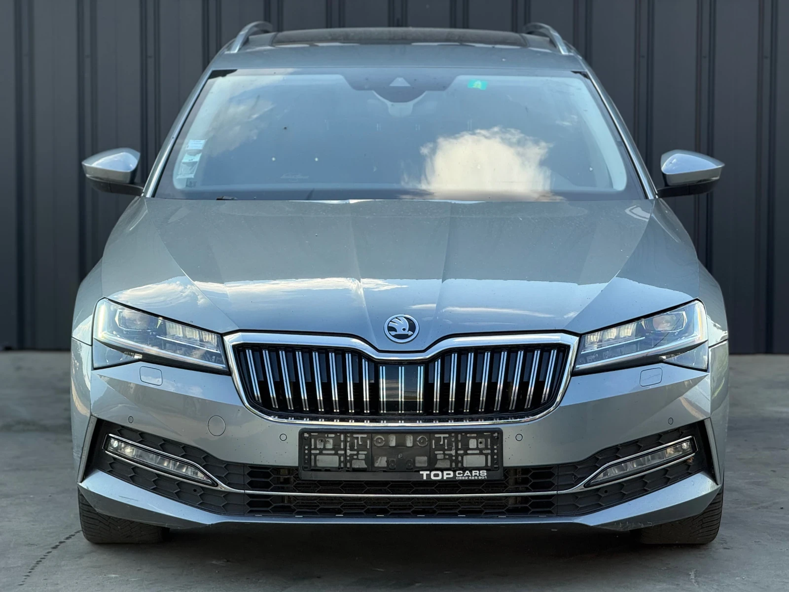 Skoda Superb LAURIN & KLEMENT FULL , снимка 2 - Автомобили и джипове - 54645537