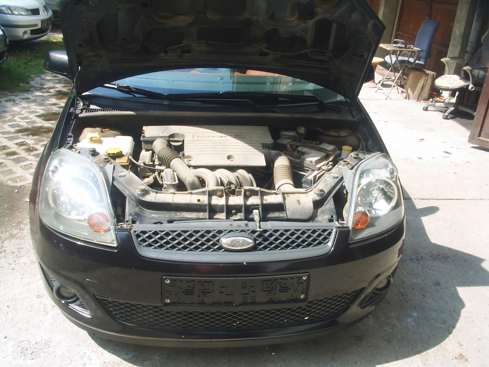Ford Fiesta 1.25 16 V 75 k.c., снимка 14 - Автомобили и джипове - 55605248