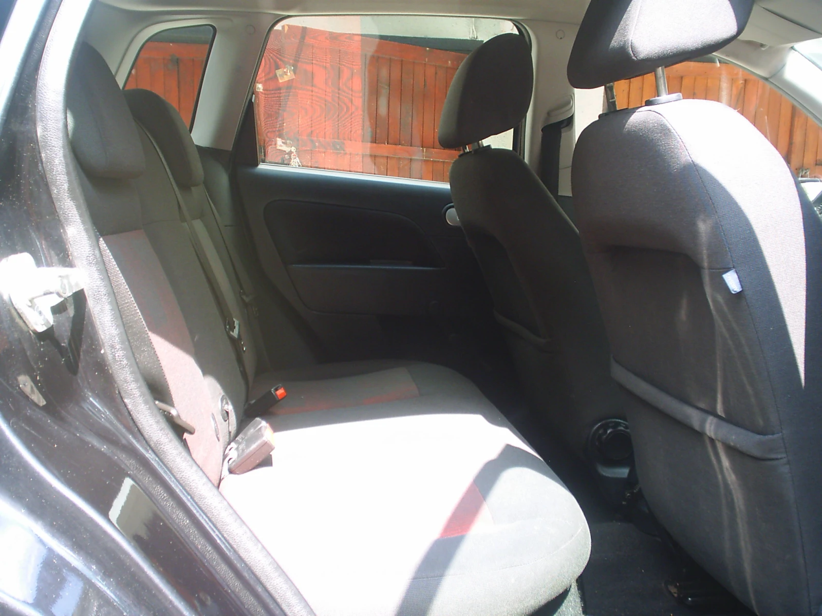 Ford Fiesta 1.25 16 V 75 k.c., снимка 12 - Автомобили и джипове - 55605248