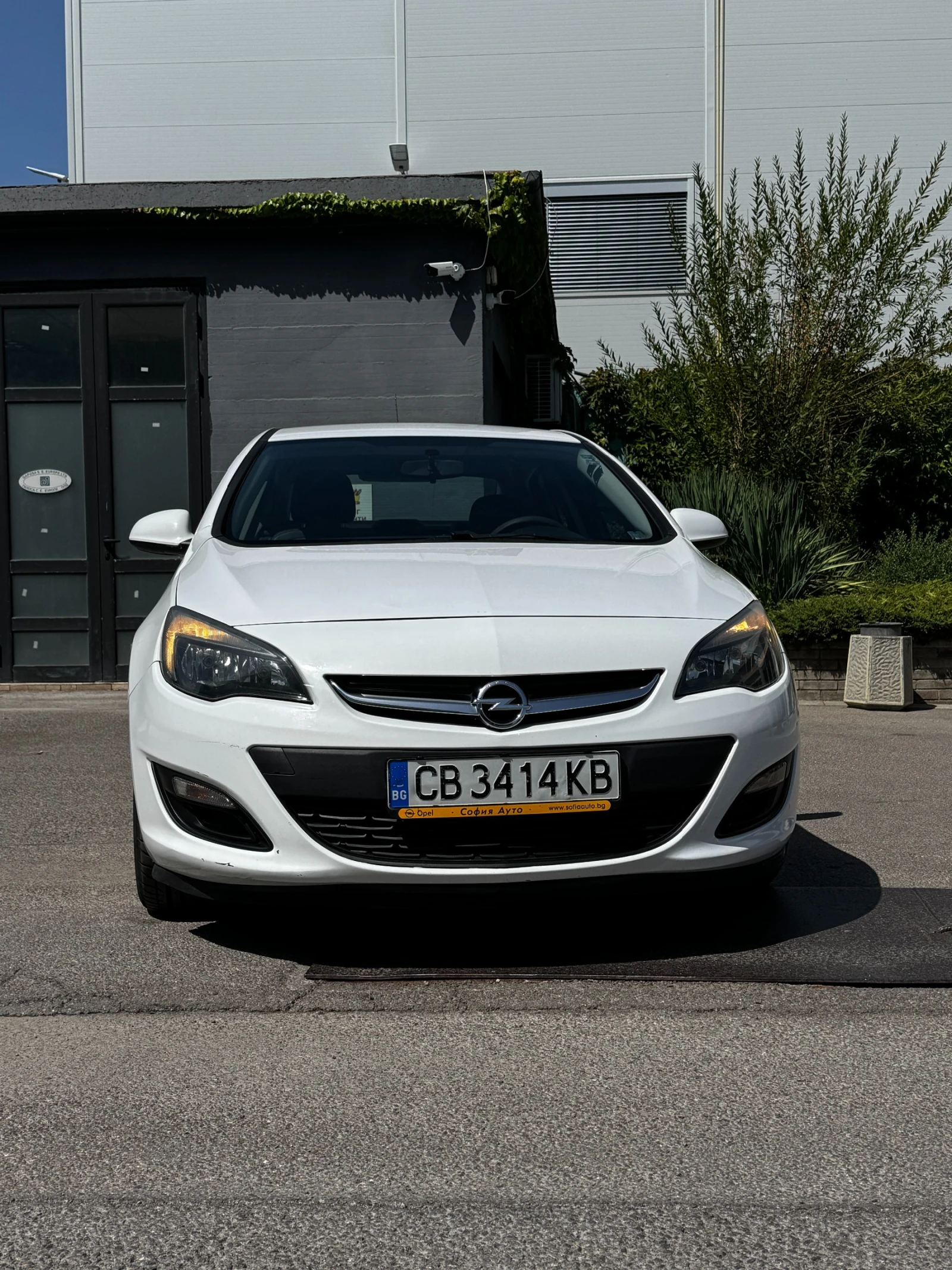 Opel Astra NOTCHBACK, снимка 15 - Автомобили и джипове - 55889682