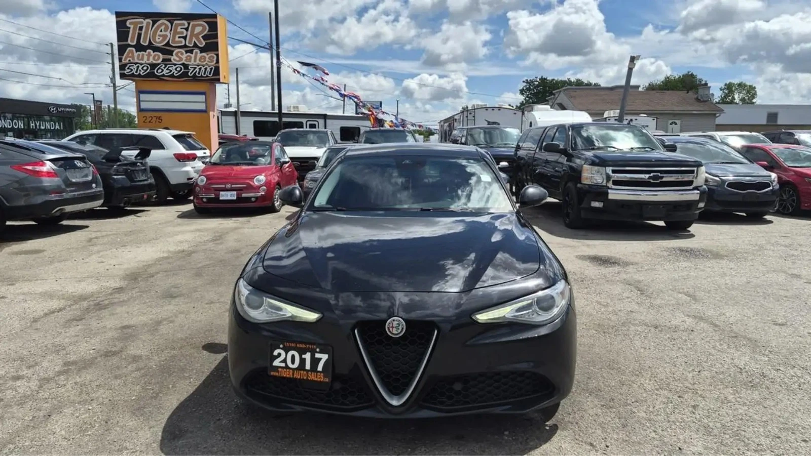 Alfa Romeo Giulia Ti Q4 Цена до България & АвтоКредит, снимка 9 - Автомобили и джипове - 56115722