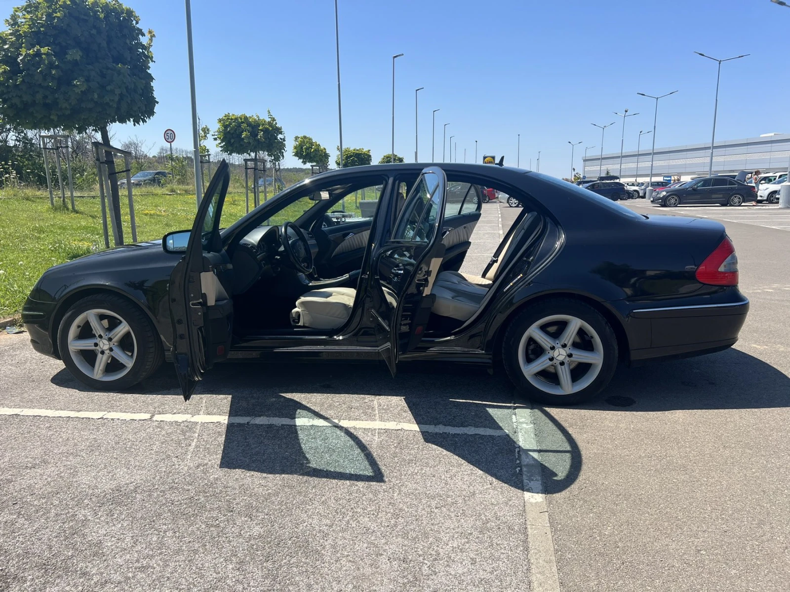 Mercedes-Benz E 280  Avangard EVO , снимка 4 - Автомобили и джипове - 56338432