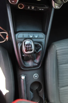 Kia Stonic GAZ, CARPLAY, снимка 10