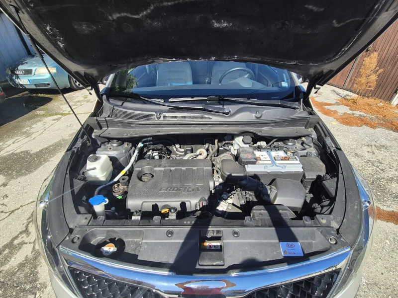 Kia Sportage, снимка 13 - Автомобили и джипове - 52328616