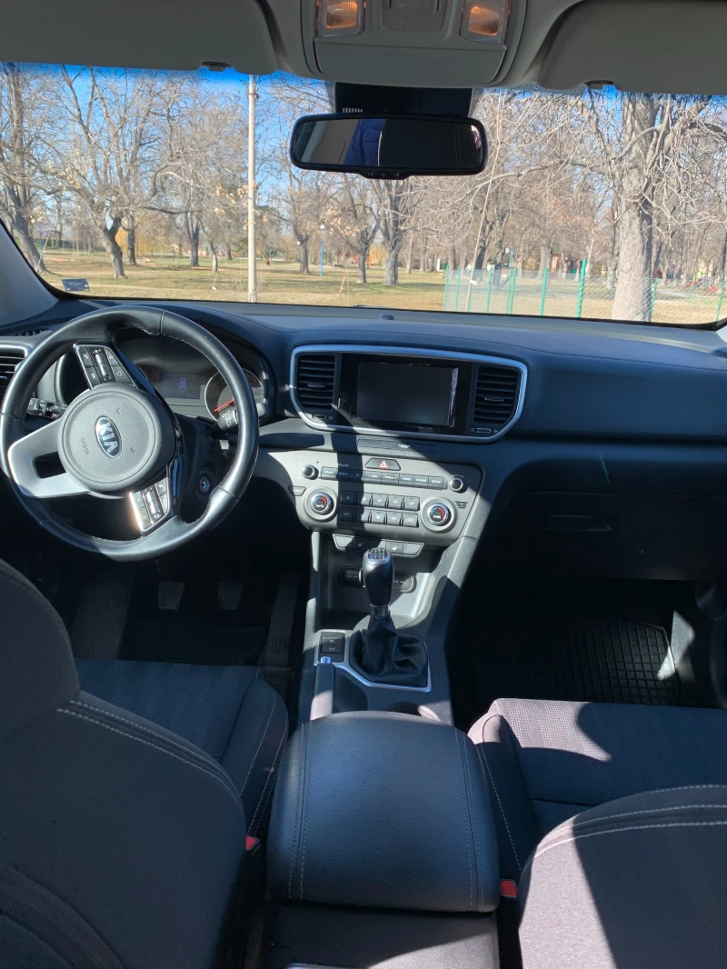 Kia Sportage, снимка 4 - Автомобили и джипове - 52516826