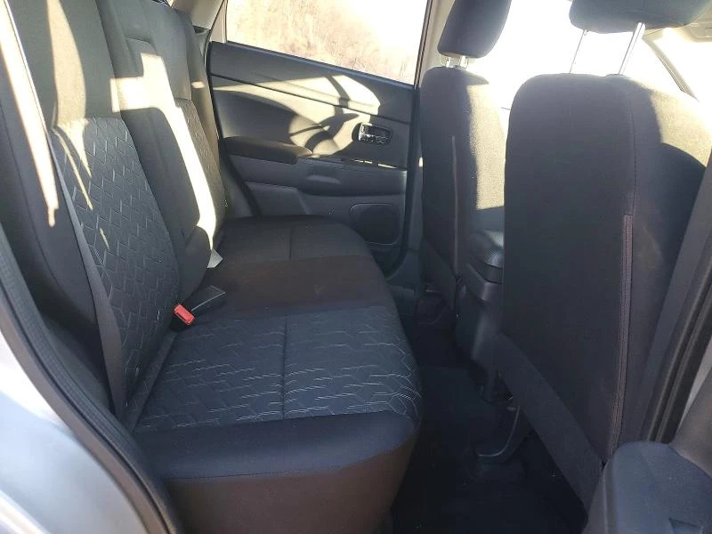 Mitsubishi Outlander 2.0L 4 All Wheel Drive | Mobile.bg � ����������� 11