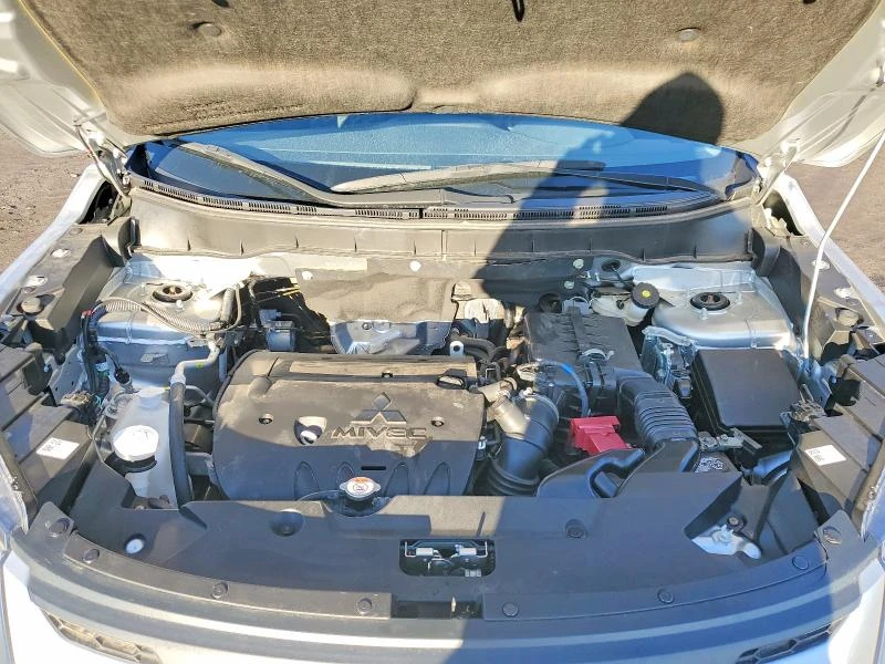 Mitsubishi Outlander 2.0L 4 All Wheel Drive | Mobile.bg � ����������� 12