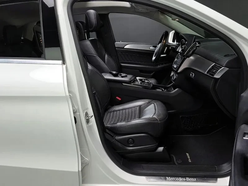 Mercedes-Benz GLE 350 D 4Matic Coupe - САМО 30% АВАНС, снимка 11 - Автомобили и джипове - 55485766
