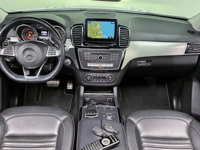 Mercedes-Benz GLE 350 D 4Matic Coupe - САМО 30% АВАНС, снимка 7 - Автомобили и джипове - 55485766