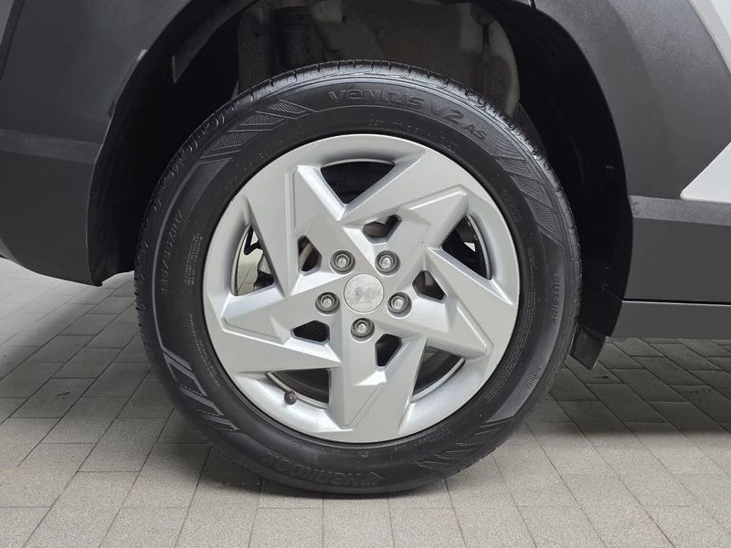 Hyundai Kona * 1.6* 2WD* MODERN* ЦЕНАДОБГ!, снимка 5 - Автомобили и джипове - 55603550