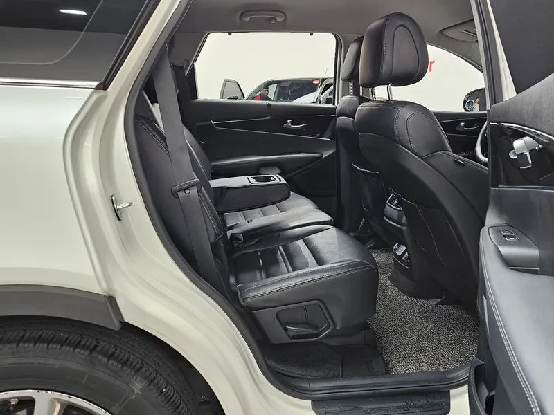 Kia Sorento 2.0 2WD  | Mobile.bg � ����������� 11